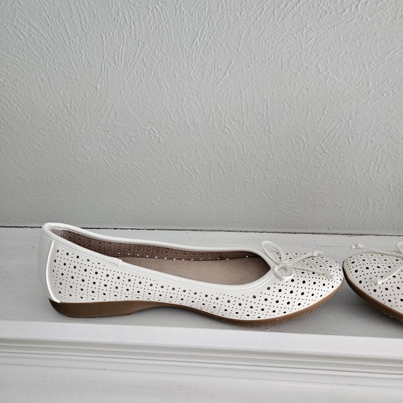 NWOT Cliffs By White Mountain Cheryl Ballet Flat Shoes - Picture 9 of 12